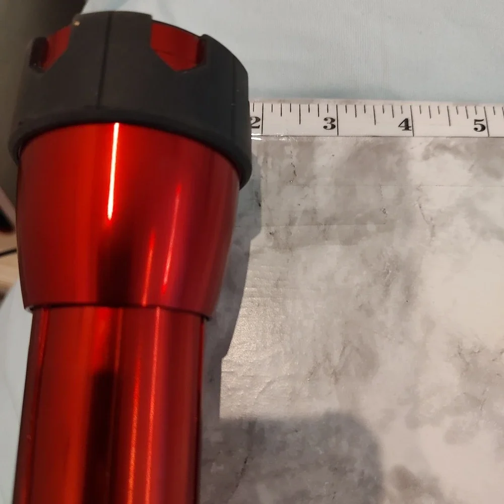 Snap-on Tools 2 D Cell Flashlight red anodized aluminum and rubber grips 13